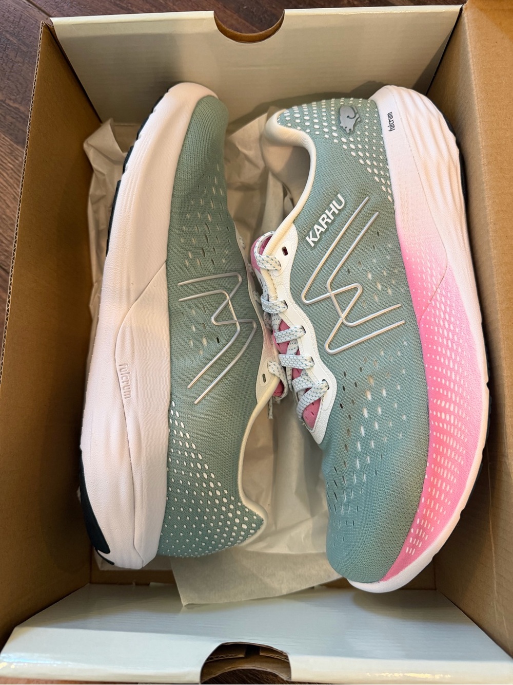 Karhu Ikoni Ortiz Women's Running Shoes - NEW IN BOX